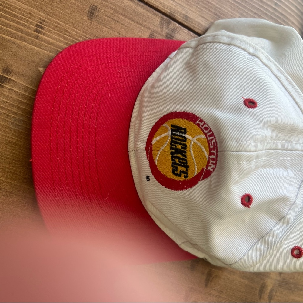 LOGO 7 Red and White Baseball Hat